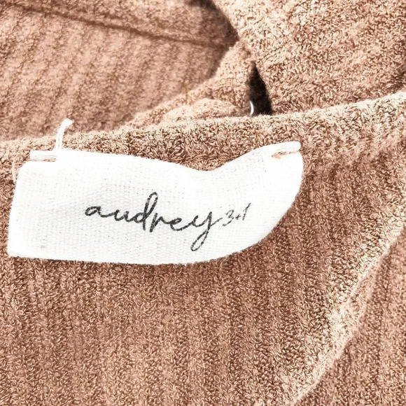 Audrey 3+1‎ Women's Brown Cut Out Tank Blouse Size L - Picture 3 of 5